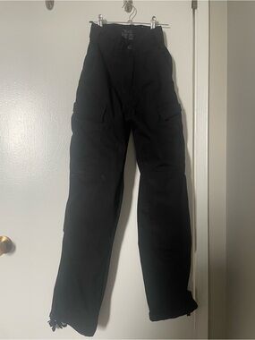Black Women’s Cargo Pants